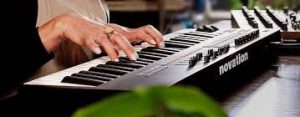 میدی کنترلر Novation Launchkey 88MK3