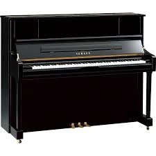 پیانو آگوستیک yamaha u1j